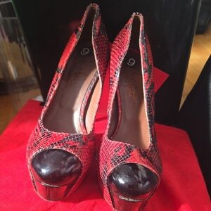 Le Chateau Red and Black Snakeskin Heels